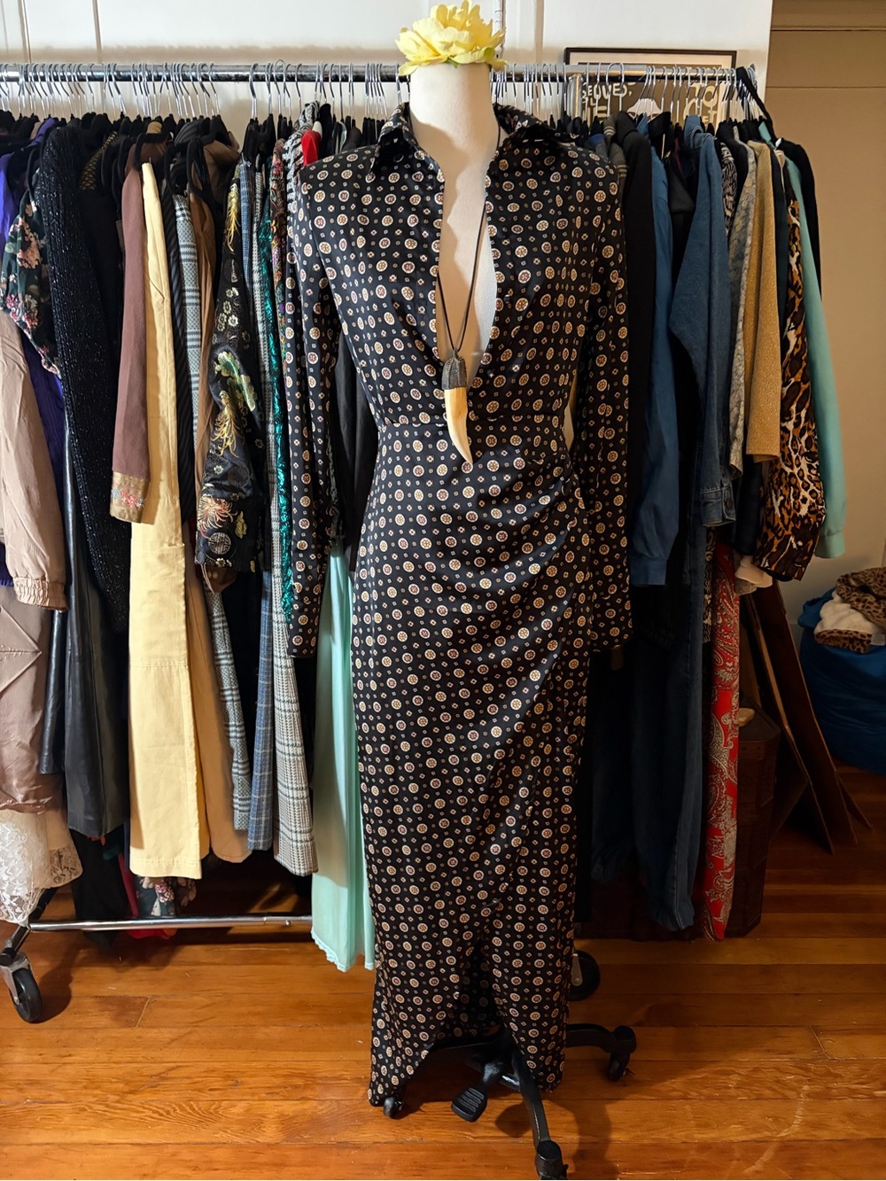 Nasty Gal Collection Geometric Medallion Ruched Midi Shirt Dress Size 2